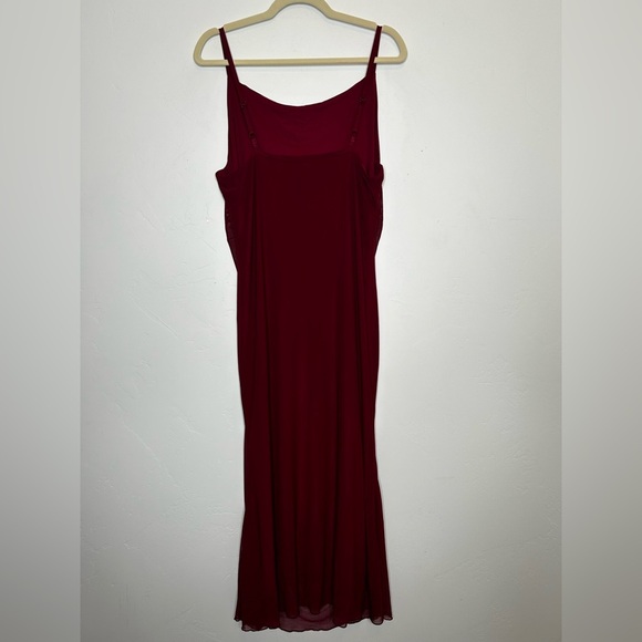 NWOT Zomva Burgundy Evening Midi Dress Mesh Second Skin Bodycon Size XL Ruched - Picture 11 of 11